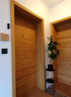 Weitmar-Mark Apartment | City Chalet-Uni- BOXSPRINGBETT Küche-ruhig-Parkplatz