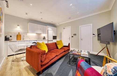 East End Apartment | City Convenience, Suburban Calm