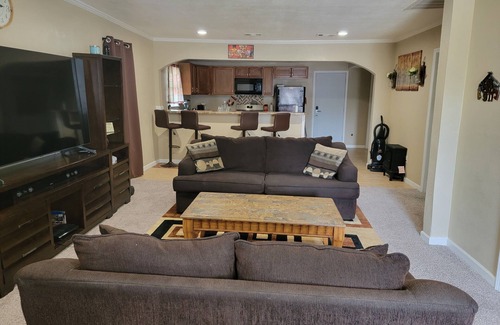 Amarillo House | ★City Cottage★2BR/1BA Near Downtown