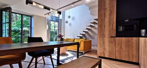 Wroclaw City Center Apartment | City Garden