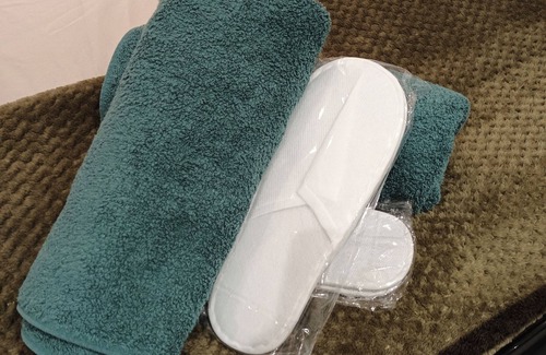 Roundhay Apartment | City Hideaway in Leeds