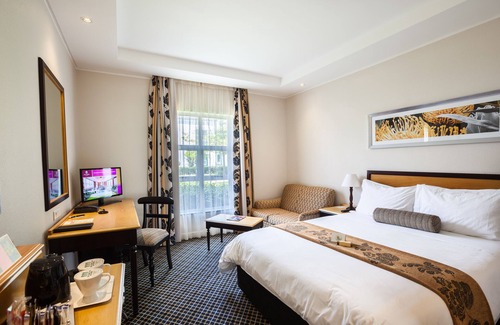 Goodwood Hotel | City Lodge Hotel GrandWest