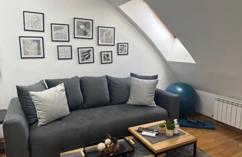 Novi Beograd Apartment | City011