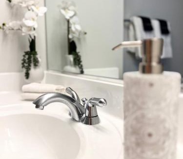 Ballston Apartment | Cityscape in the heart of Ballston
