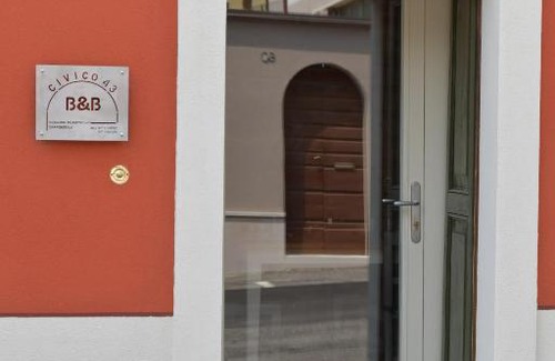 Carpenedolo Bed & Breakfast | Civico 43