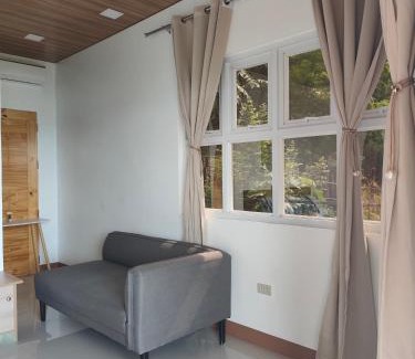 Bagalangit Bed & Breakfast | CJ's Place Mabini