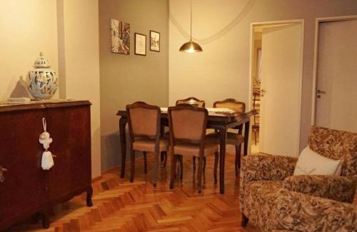 Olivos Apartment | Clásico y moderno departamento - olivos