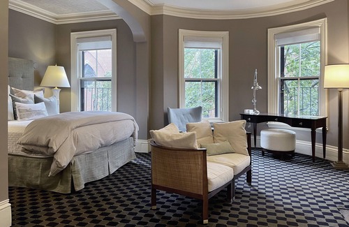 Columbus House | Clarendon Square