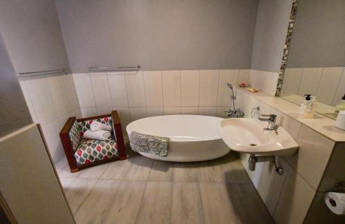 Clarens Villa | Clarens Lantern