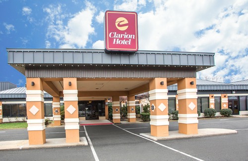 Toms River Hotel | Clarion Hotel & Conference Center Toms River