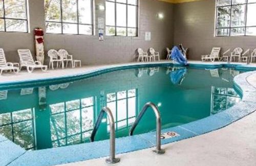 Kalamazoo Hotel | Clarion Inn I-94 near Expo Center