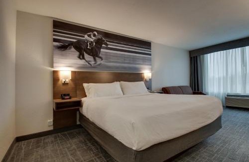 Hopkinsville Hotel | Clarion Pointe Hopkinsville near The Bruce Convention Center