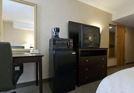 Hopkinsville Hotel | Clarion Pointe Hopkinsville near The Bruce Convention Center