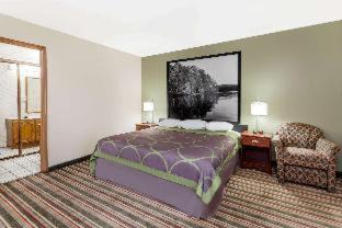 Kimball Hotel | Clarion Pointe Kimball By Choice Hotels