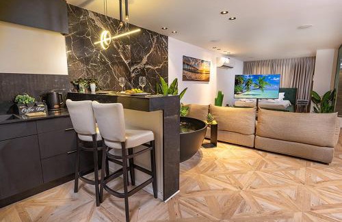 Ramat Negev Apartment | classic la