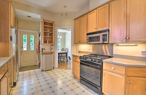 Oak Park House | Classic Oak Park Home, 11 Mi to Downtown Chicago!