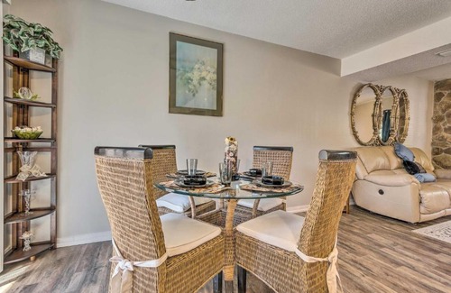East Pensacola Heights House | Classic Townhome Less Than 9 Mi to Pensacola Beach!