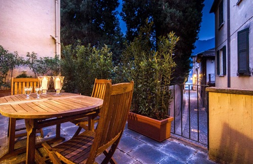 Cernobbio Apartment | Classy apartment with terrace few steps from the lake