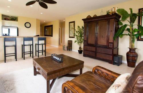 Coco House | Classy artsy ocean-view unit near pool at Pacifico in Coco sleeps 6