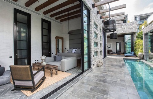 Mae Nam Villa | Clay Beach Beachfront Villa 2 - Courtyard 3 Bedrooms