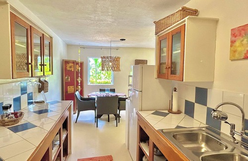 Belmont Villa | Clean, Calm & Coastal – Family-Friendly & Romantic Bequia Escape