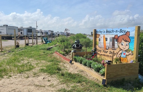 Port Bolivar RV Rental | Clean, Cozy and Economical Beach Camper at Hailey's Beach-n-Bay RV Resort