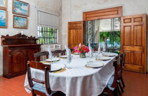 Gibbs Bay House | Clearwater home