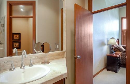 Hood River House | Clearwater Spring