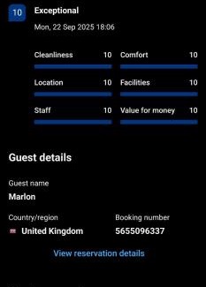 London Borough of Bromley Apartment | Cleave House - Chic & Stylish 3 bed house