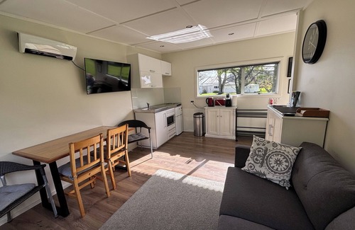 Russell Cottage | Clendon Lodge Studio - Waterfront property, tidal boat launching, EV charging.