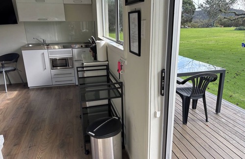 Russell Cottage | Clendon Lodge Studio - Waterfront property, tidal boat launching, EV charging.