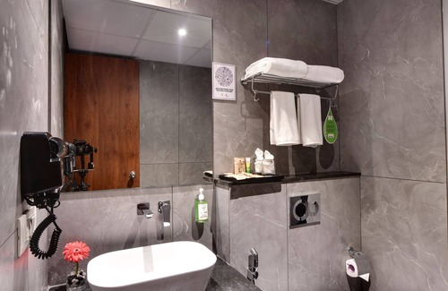 Sadahalli Hotel | Click Hotel Vista - Kempegowda Airport