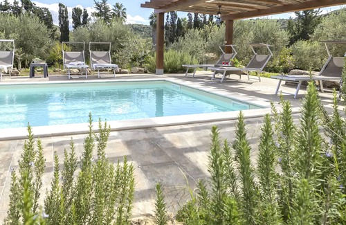 Alghero Villa | ClickSardegna Alghero Villa Flaminia, with independent swimming pool, SPA & Gym