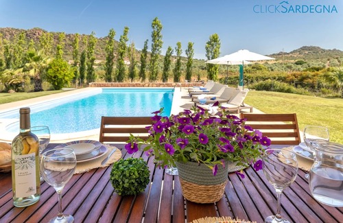 Alghero Villa | ClickSardegna Alghero Villa Flaminia, with independent swimming pool, SPA & Gym