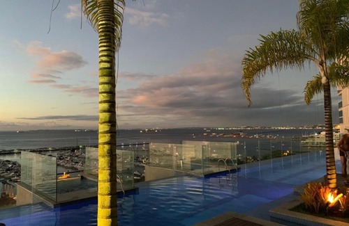 Dois de Julho Apartment | Cloc marina residence