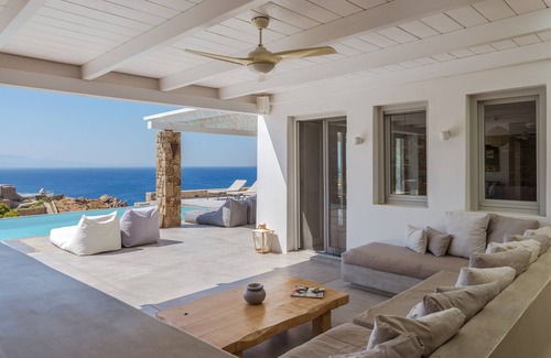 Elia Villa | Close to Beach Luxury Villas,Magnificent View,Infinity Pool,Security Guard 24/7