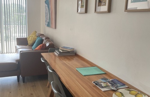 Forster Apartment | Close to Beach! renovated 2 bdr unit,quiet area only 400mtre to patrolled beach