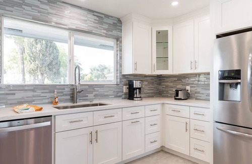 El Cajon House | Close to Beaches, Spectacular Views w/hot tub