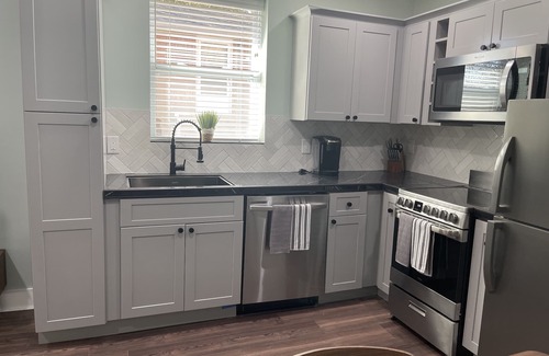 Hendersonville House | Close to Downtown Apartment!