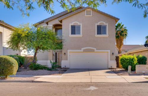 Cottonflower House | Close to Hospitals Goodyear Family Home with Pool!