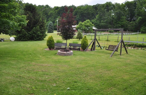 Spruce Creek House | Close To Penn State, Grier School, Juniata College, Raystown Lake, Tussey Mtn