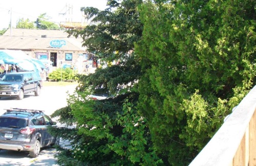 Sauble Beach Cottage | Close to the Beach and spacious enough for two families!