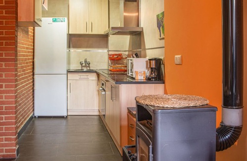 Cangas Apartment | Close to the marina and the beach.