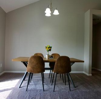 Elizabethtown Apartment | Cloud's Bnb - The Signature Suite, for cooks.