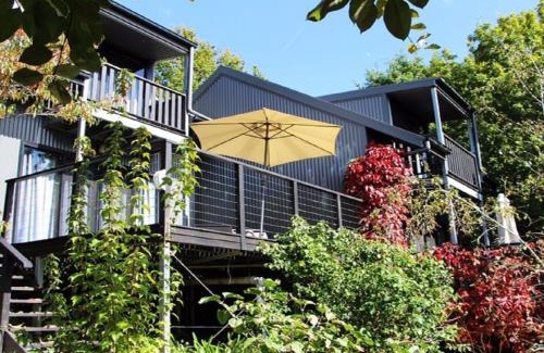 Kangaroo Valley House | Cloudsong Chalet 3 Close to the village centre