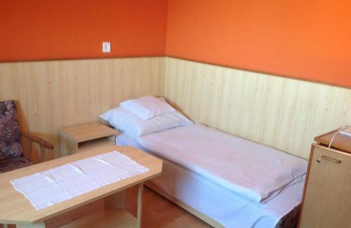 Torony Hotel | Club Torony Hotel