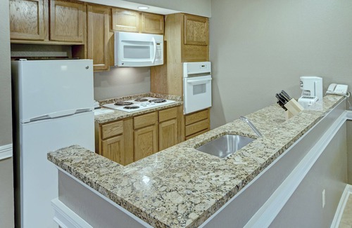 Hancock Hotel | Club Wyndham Bentley Brook