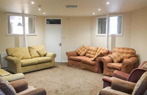 Belper House | Clusters Chapel