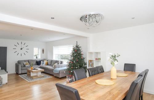 Trearddur Bay House | Clydfan, No 1 Trearddur Road