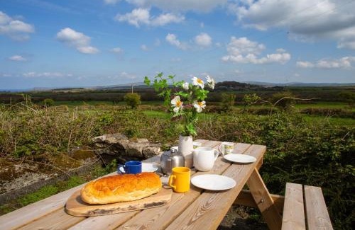 Goodwick House | Cnwc Y Bran Fishguard